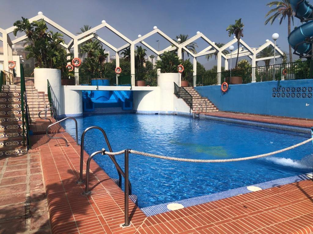Estudio Benalbeach Primera Linea De Playa เบนัลมาเดนา ภายนอก รูปภาพ