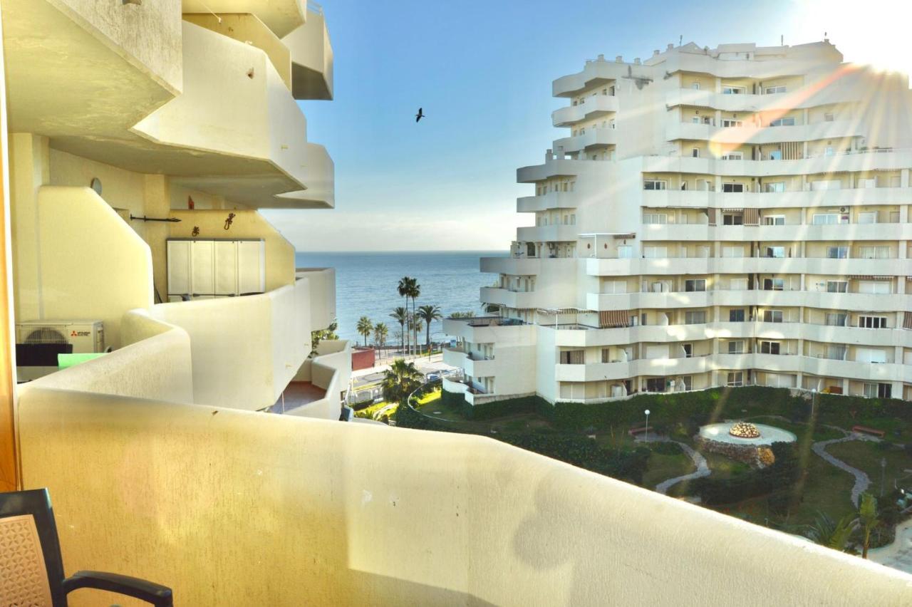 Estudio Benalbeach Primera Linea De Playa เบนัลมาเดนา ภายนอก รูปภาพ